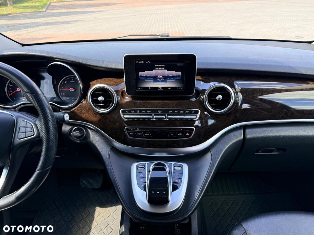 Mercedes-Benz Klasa V 250 (BlueTEC) d lang 7G-TRONIC - 27