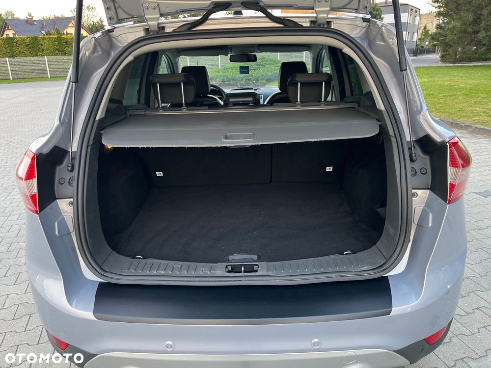 Ford Kuga 2.0 TDCi 4x4 Titanium - 20