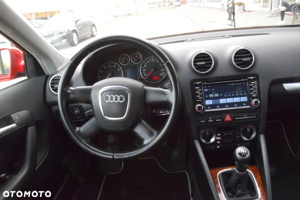 Audi A3 Sportback - 16