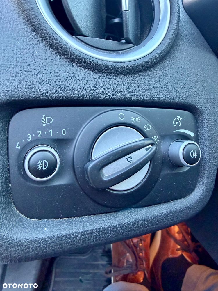 Ford Fiesta 1.0 Titanium X - 17