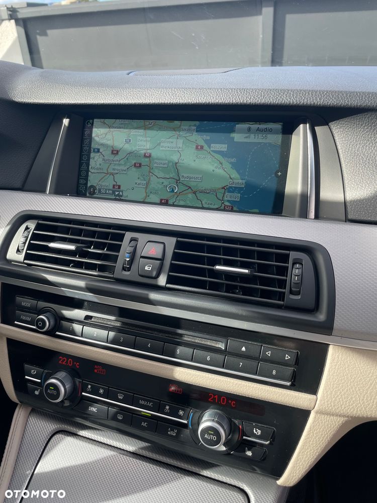 BMW Seria 5 535i xDrive - 23