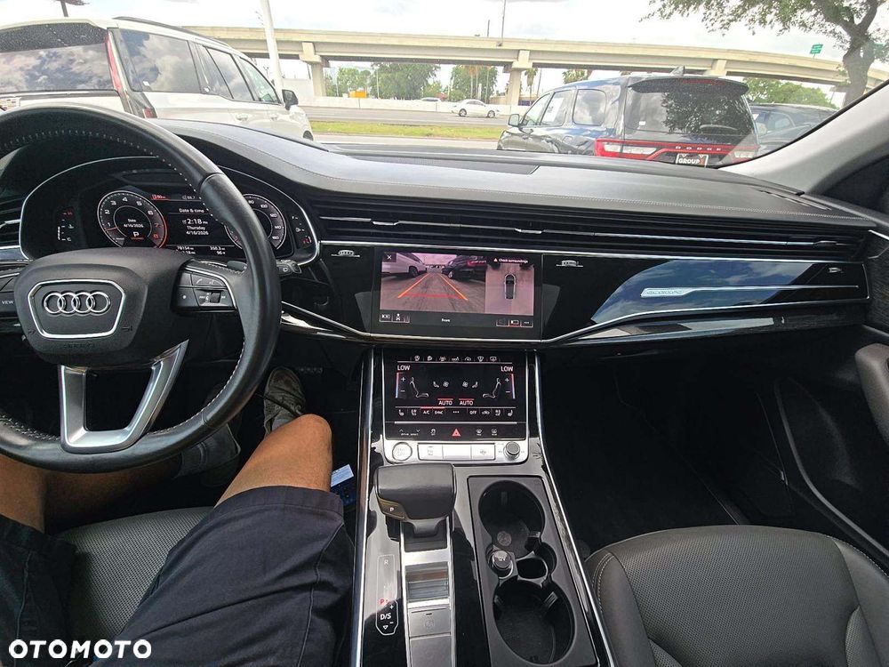 Audi Q8 55 TFSI mHEV Quattro Tiptronic - 16