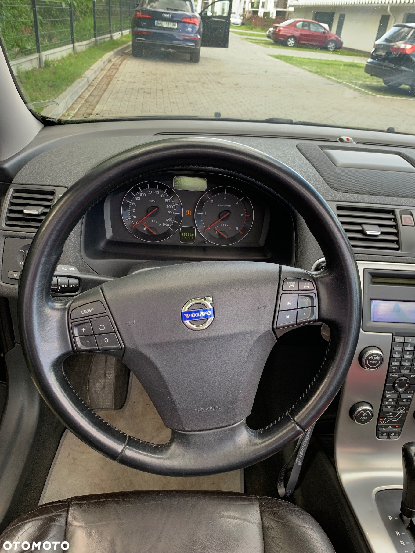 Volvo C70 2.4D5 Summum - 9