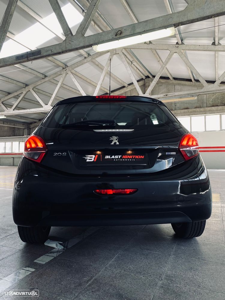 Peugeot 208 PureTech 110 Stop & Start Allure - 17