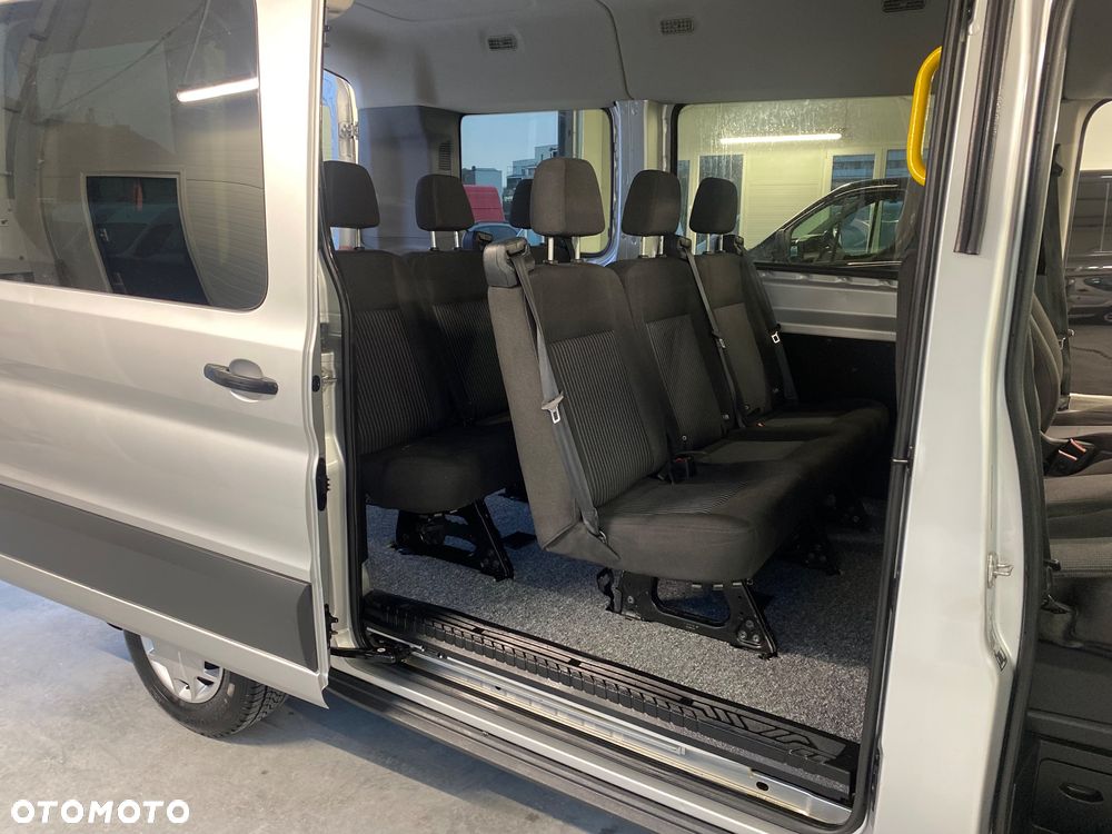 Ford TRANSIT, 9-osobowy, zakupiony w salonie w Rzeszowie, bezwypadkowy - 19
