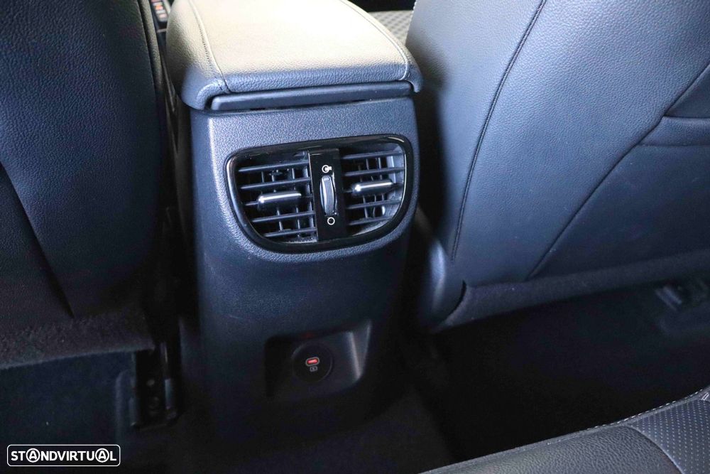 Kia XCeed 1.6 GDi PHEV Drive - 22