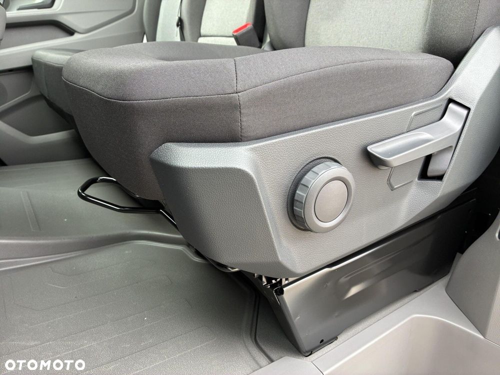 Volkswagen Crafter 35 Furgon L3/H2, 2.0 TDI 140 KM, Wysoki dach, r.o. 3640mm - 29