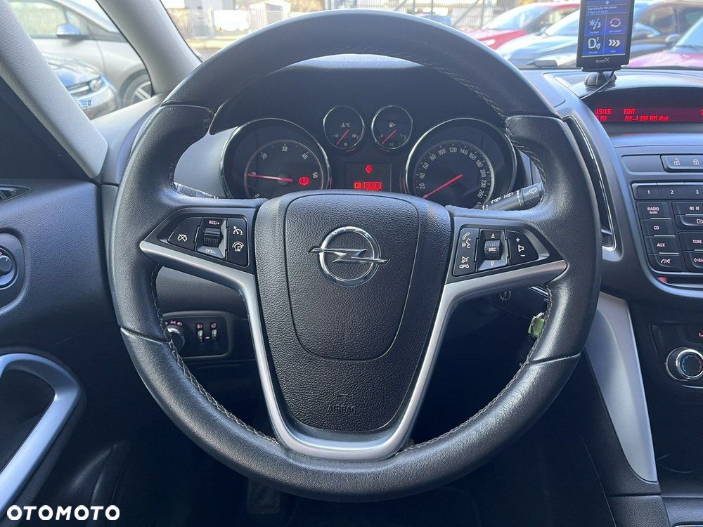 Opel Zafira - 12