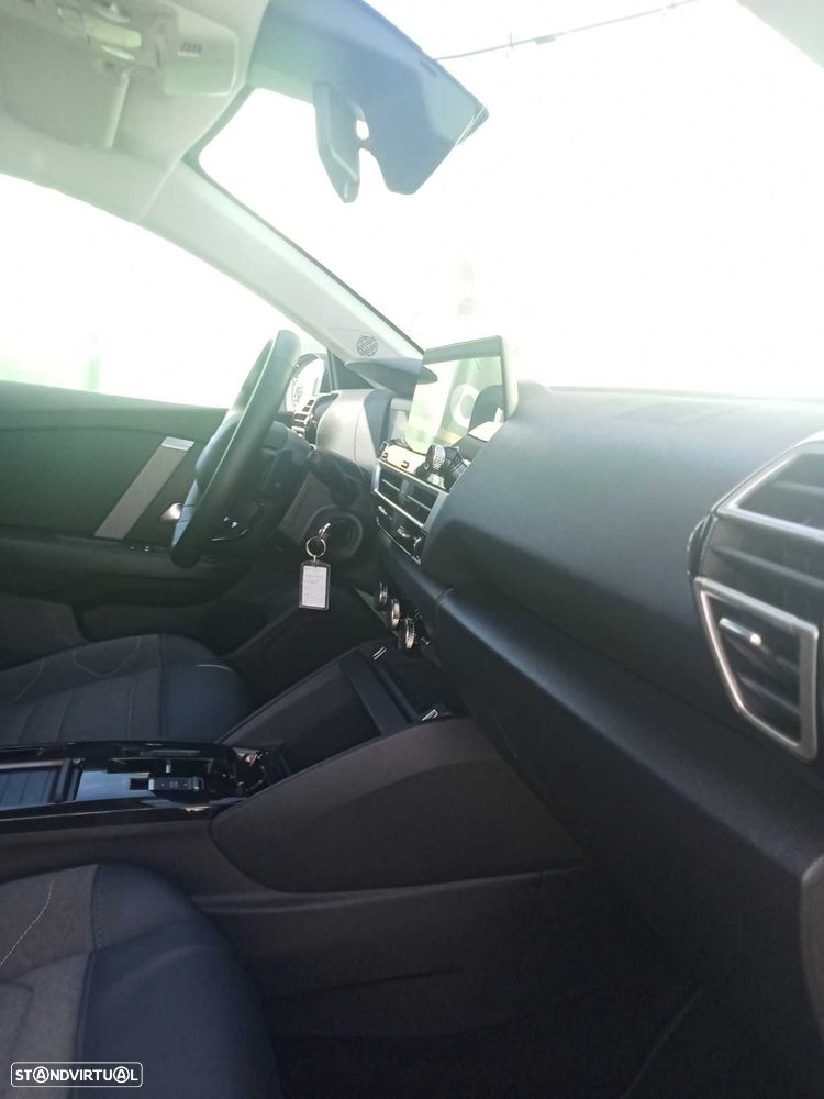 Citroën C4 X 1.2 PureTech Plus EAT8 - 9