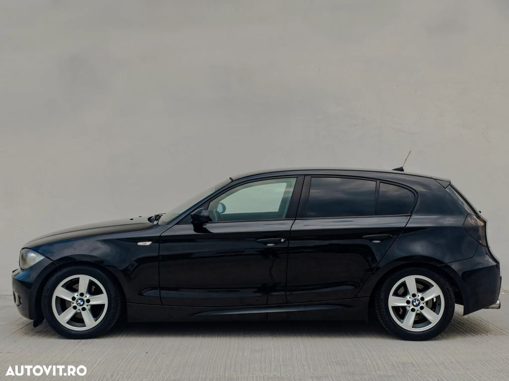 BMW Seria 1 120d - 8