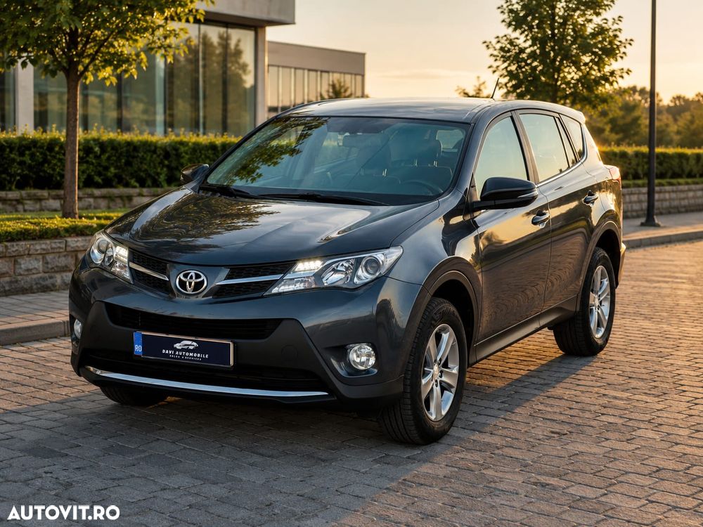TOYOTA RAV4 2015 — imagine 10