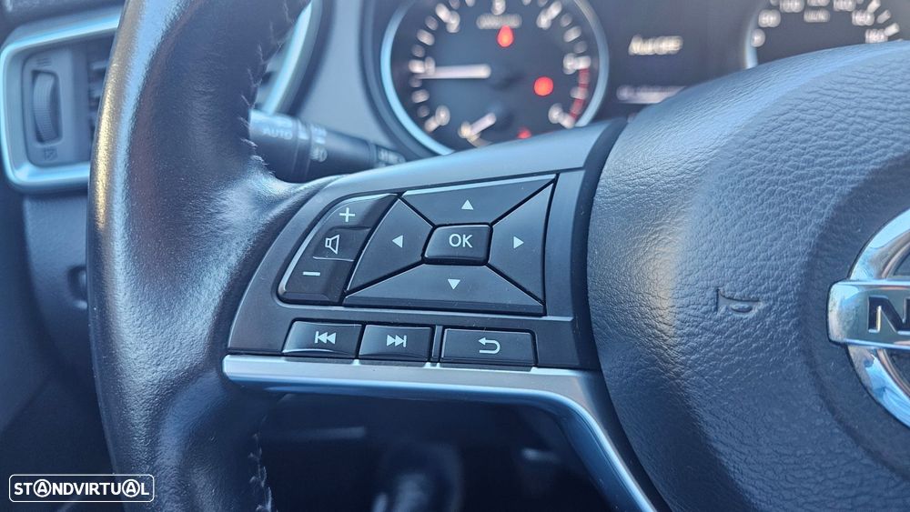 Nissan Qashqai 1.5 dCi N-Connecta 18 RS+PS - 18