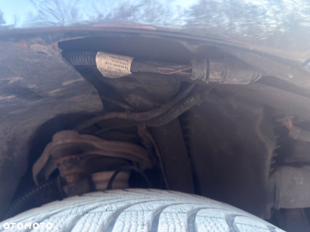 Porsche Cayenne - 26