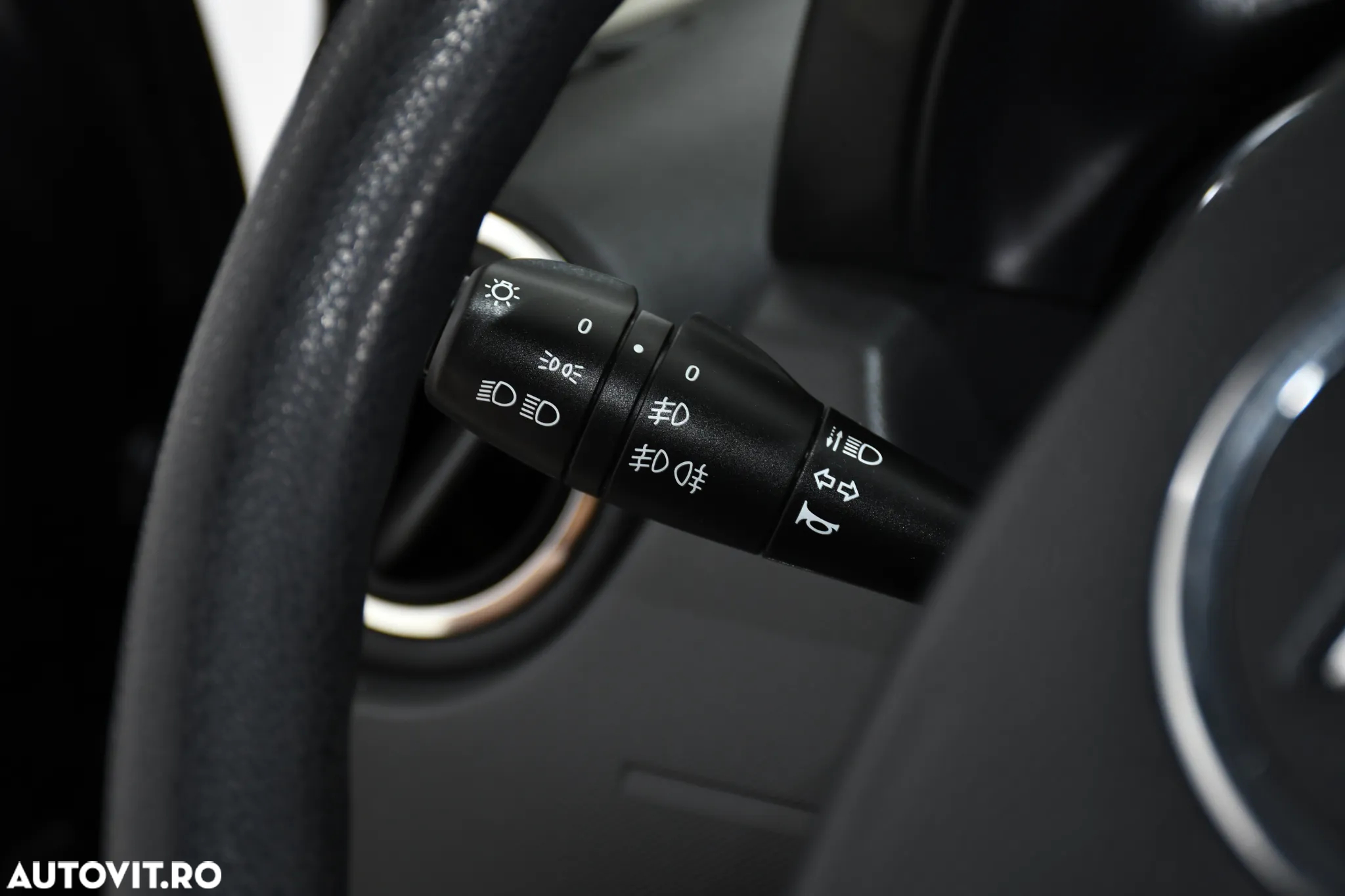 Dacia Duster dCi 110 FAP 4x4 Laureate - 17