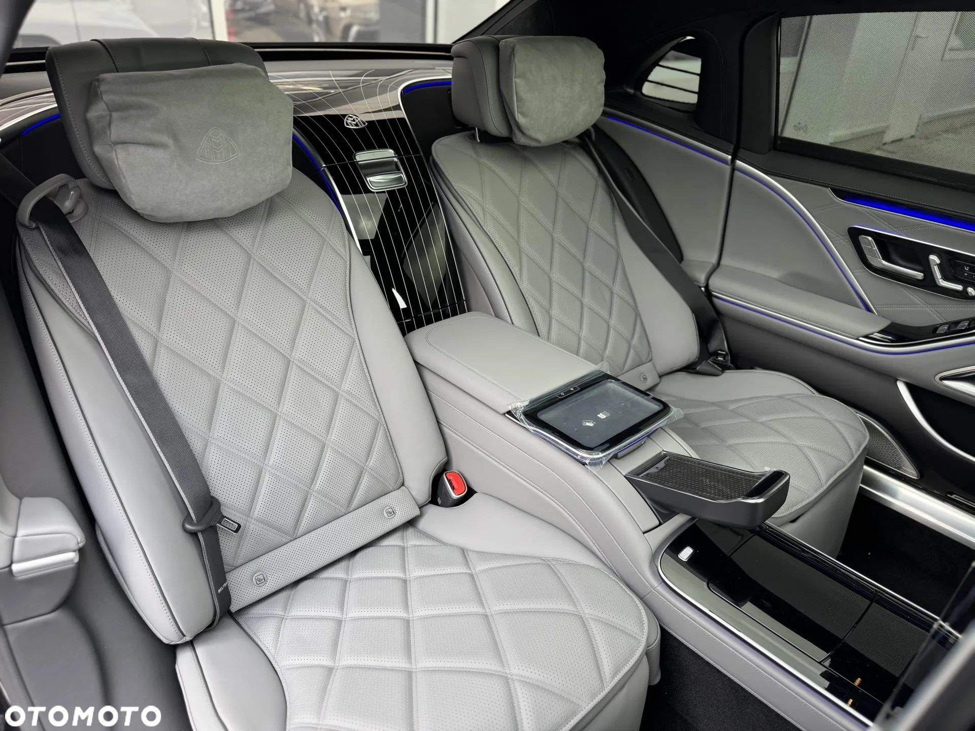 Mercedes-Benz Klasa S 580 4Matic L 9G-TRONIC - 14