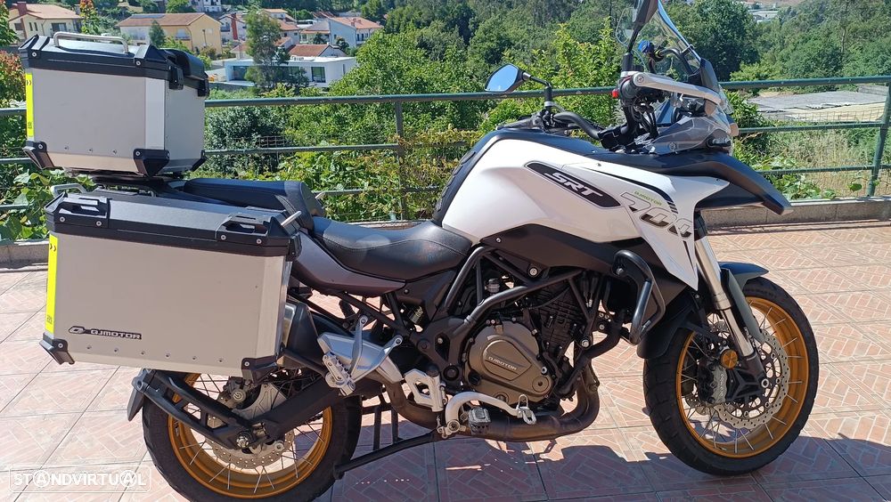 QJ Motor SRT 700X - 2