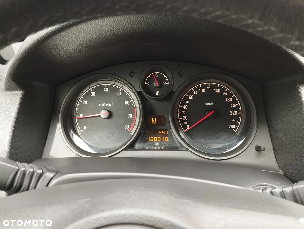 Opel Astra - 11