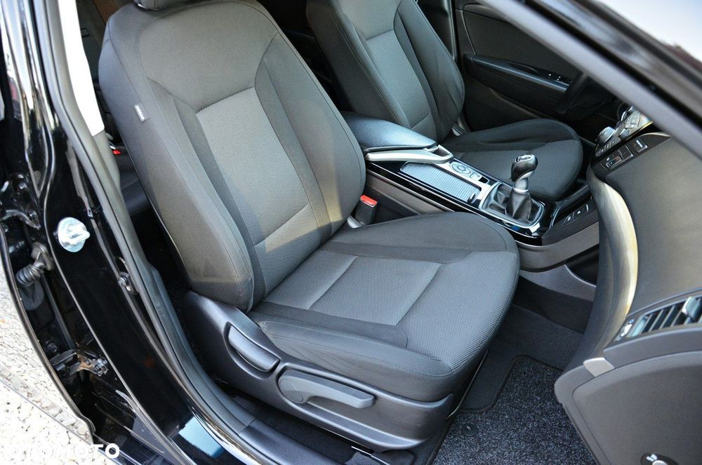 Hyundai i40 1.6 GDI BlueDrive Business - 38