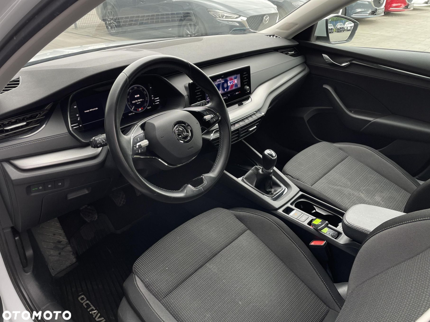 Skoda Octavia 1.5 TSI ACT Ambition - 9