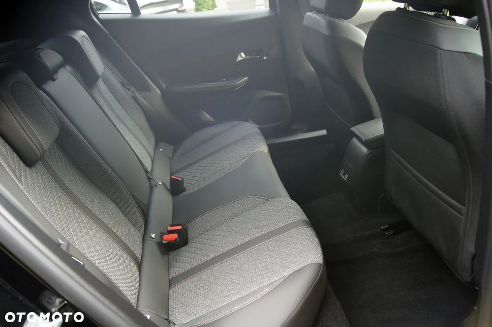 Peugeot 2008 PureTech 100 Stop&Start Allure Pack - 27