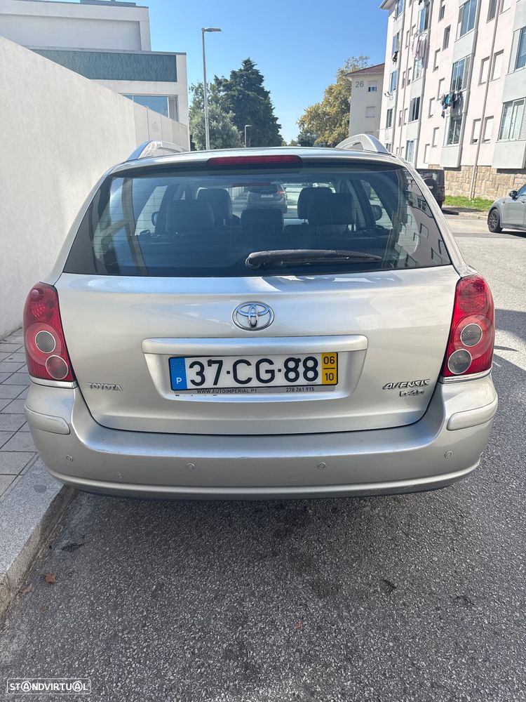 Toyota Avensis SW - 3