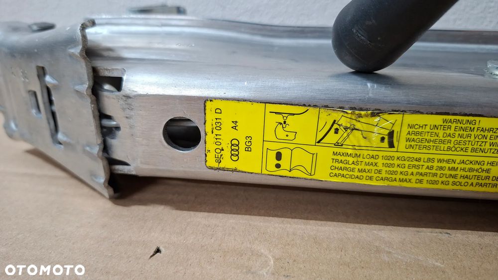 Audi A4 B6 B7 Lewarek Podnośnik 8EO011031D - 2