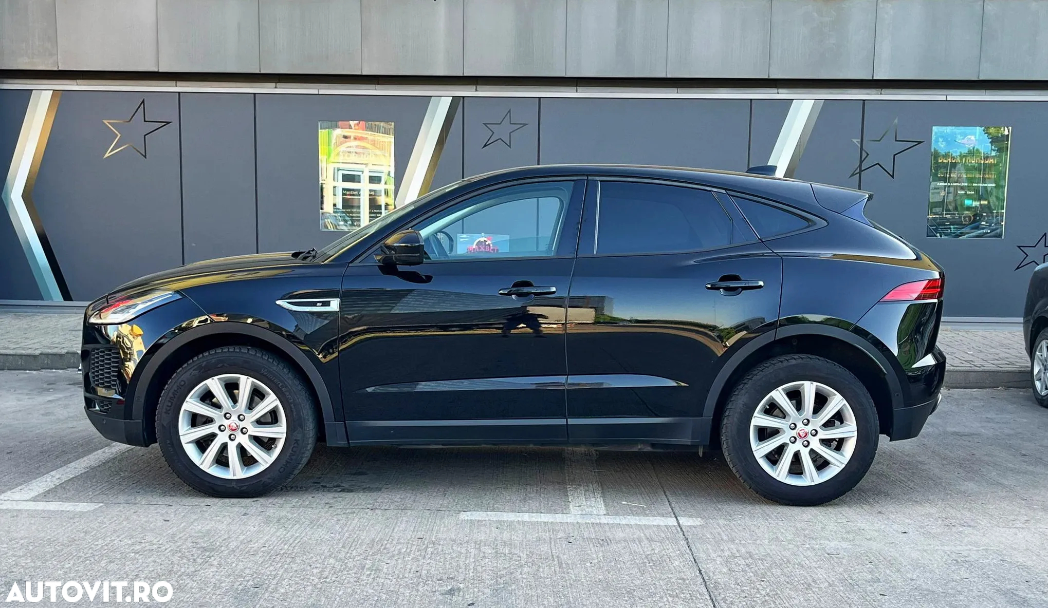 Jaguar E-Pace D150 AWD Aut. R-Dynamic S - 15