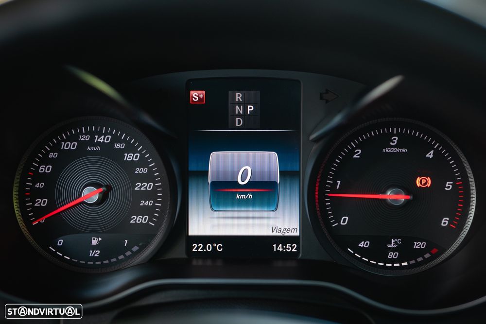 Mercedes-Benz GLC 250 d 4Matic 9G-TRONIC AMG Line - 17