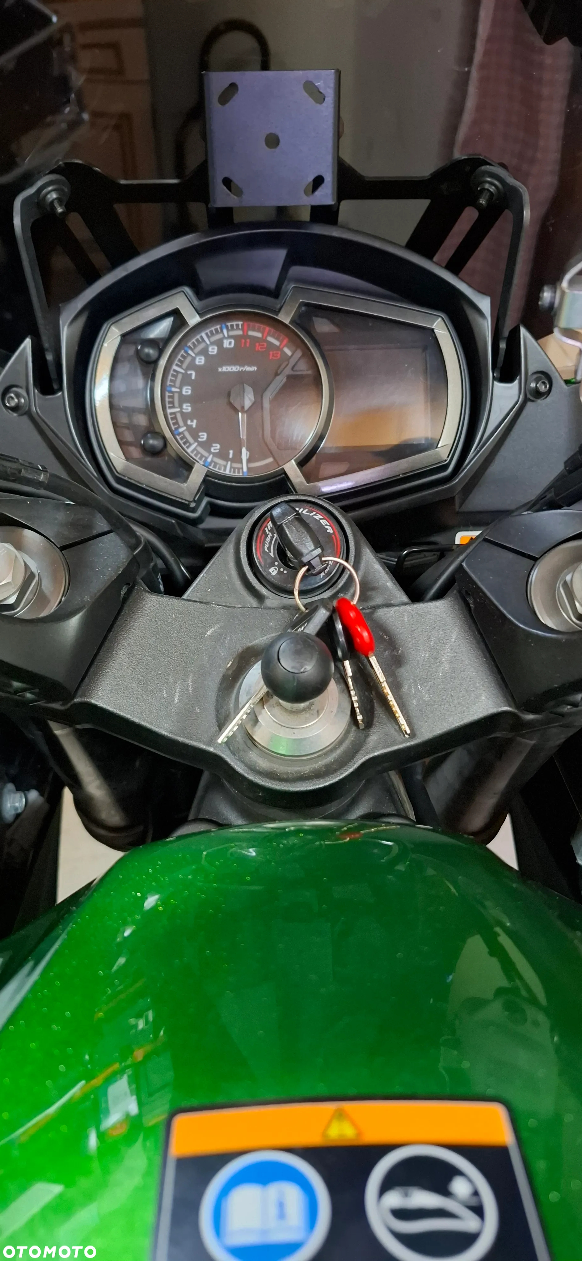 Kawasaki Ninja 1000 SX - 14
