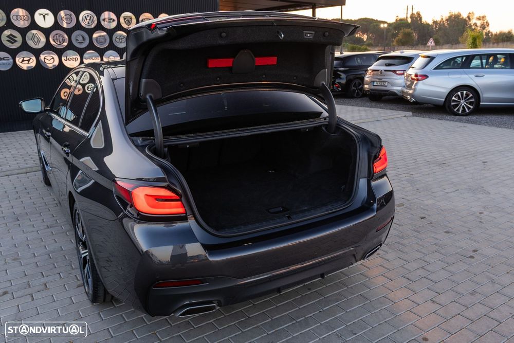 BMW 530 e Pack M - 10
