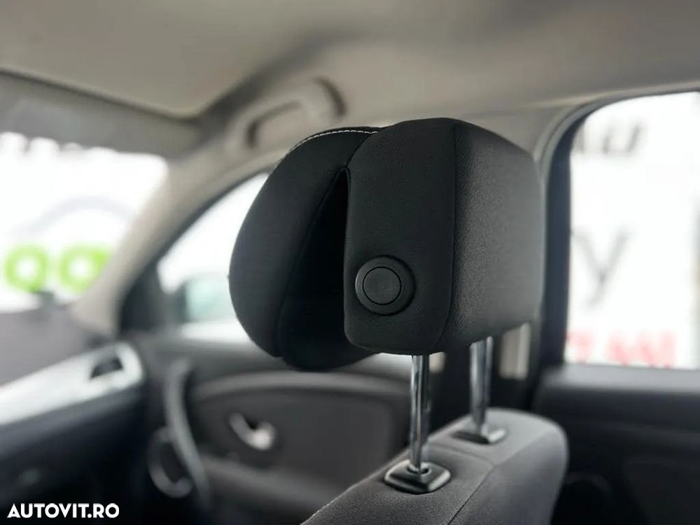 Renault Megane 1.5 dCi Sport Edition EDC - 37