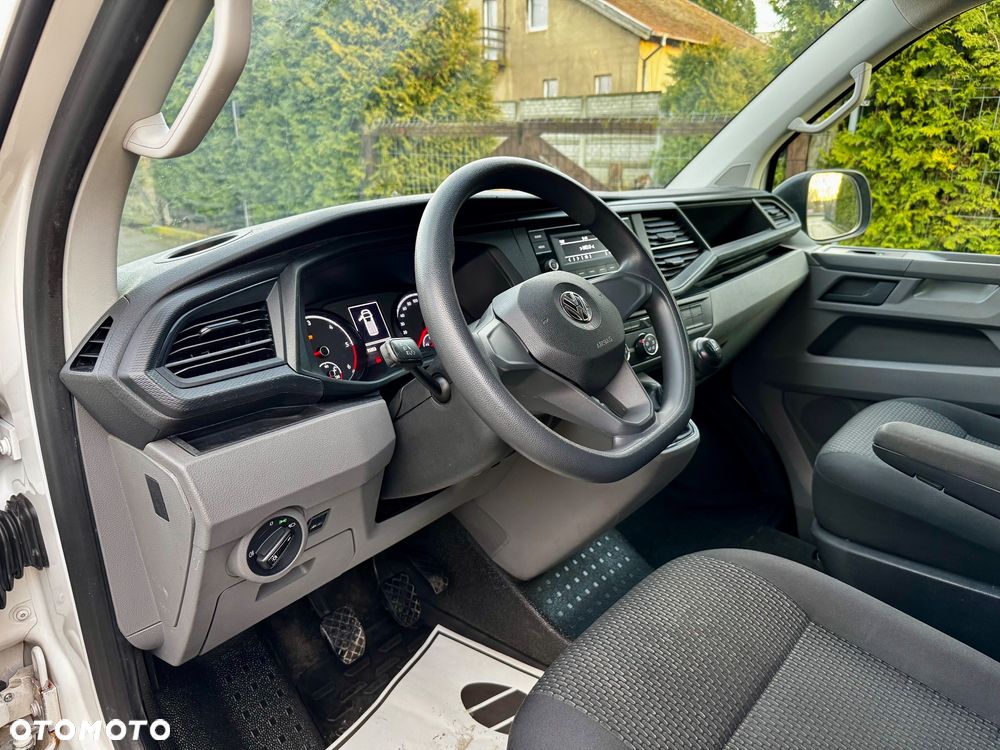Volkswagen TRANSPORTER T6.1 - 17