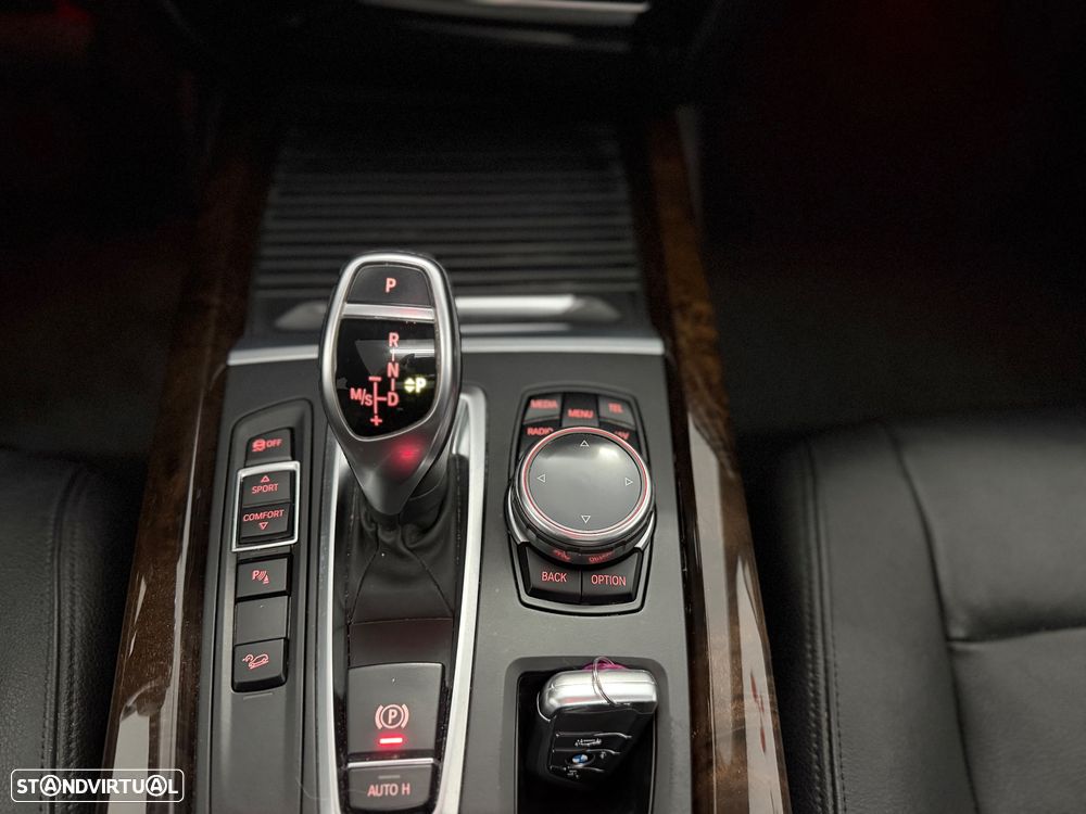 BMW X5 xDrive30d Sport-Aut. - 13