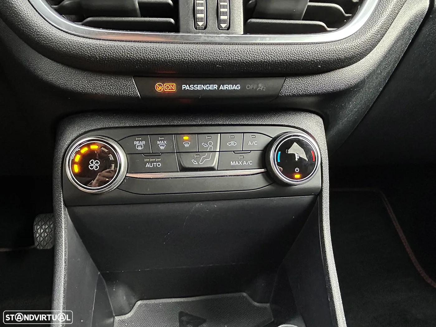 Ford Fiesta 1.0 EcoBoost ST-Line X - 37