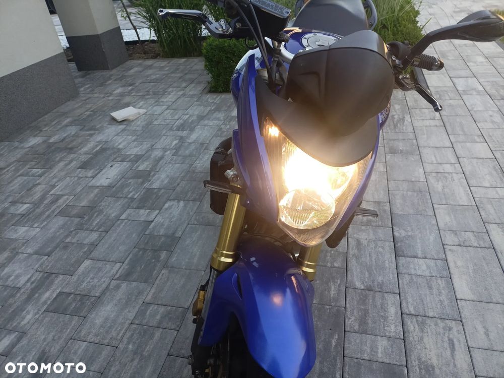 Honda Hornet - 7