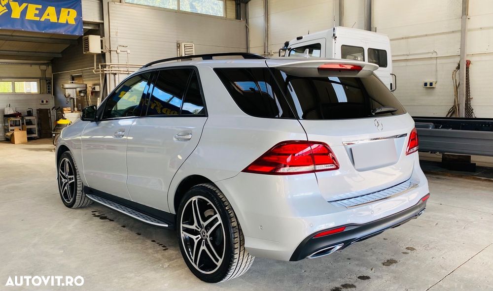 Mercedes-Benz GLE 350 d 4MATIC 9G-TRONIC AMG Line - 4