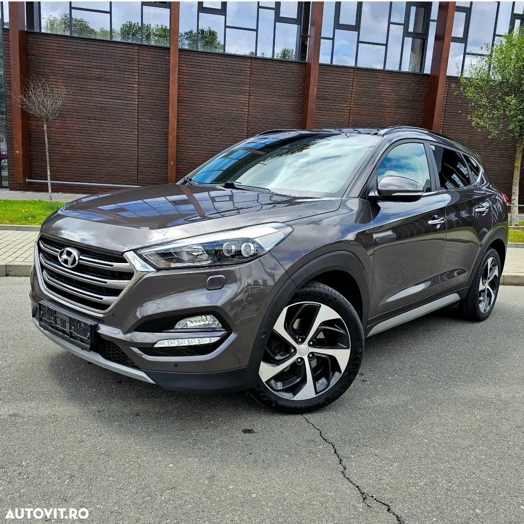 Hyundai Tucson 2.0 CRDI 4WD Automatik Premium - 3