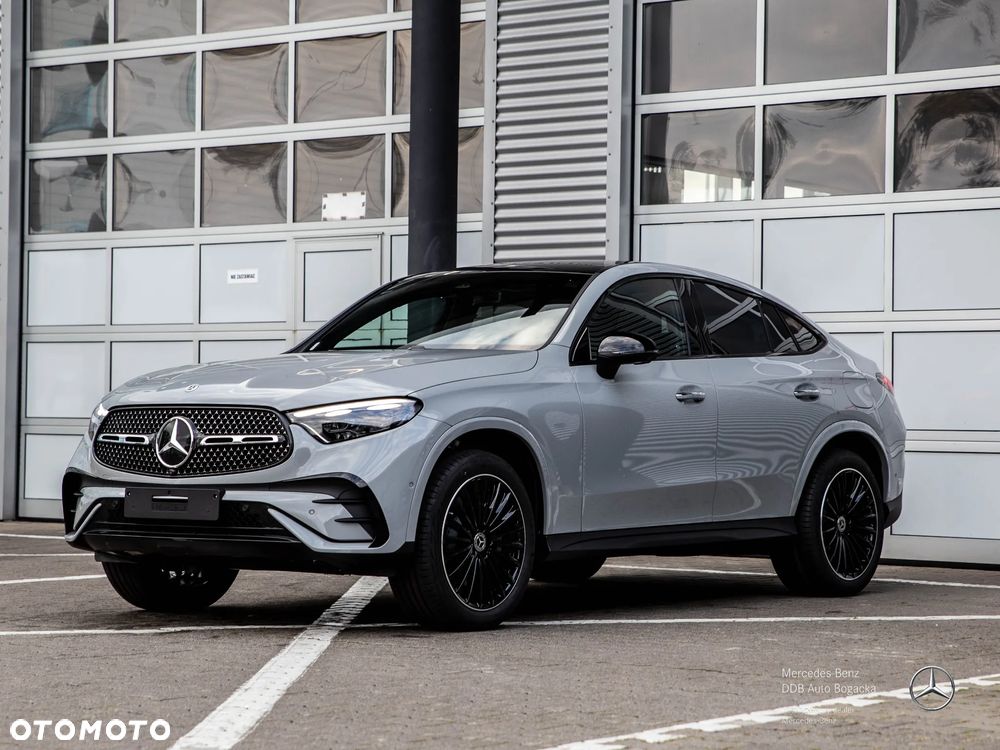 Mercedes-Benz GLC Coupe 300 de PHEV 4-Matic AMG Line - 2