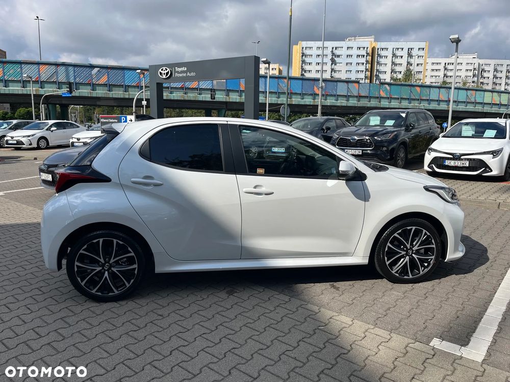 Toyota Yaris - 4