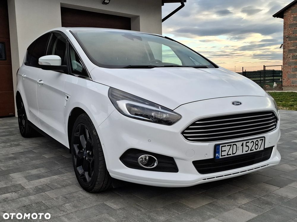 Ford S-Max 2.0 TDCi Titanium PowerShift - 1
