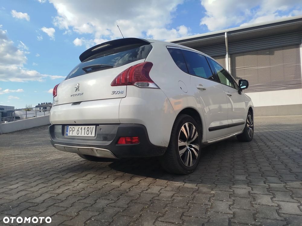 Peugeot 3008 - 16