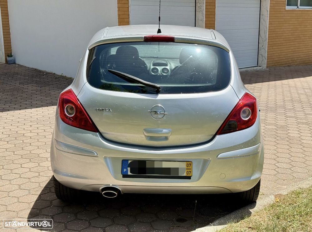 Opel Corsa 1.2 16V Enjoy - 6