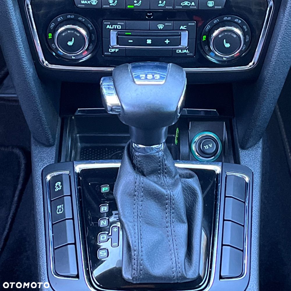 Skoda Superb - 36