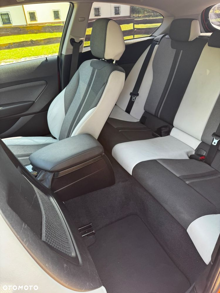 BMW Seria 1 114d Sport Line - 8