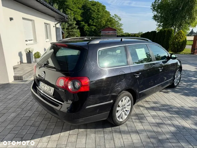 Volkswagen Passat 2.0 TDI Highline - 9