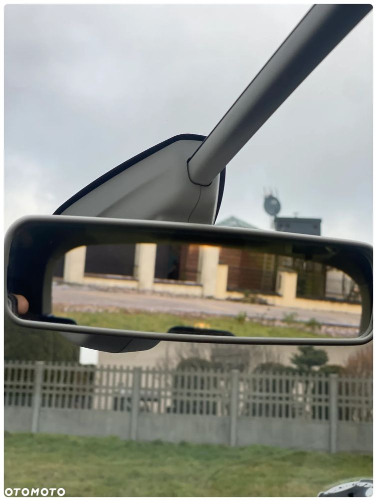 Citroën C4 Picasso 1.6 e-HDi Exclusive - 23