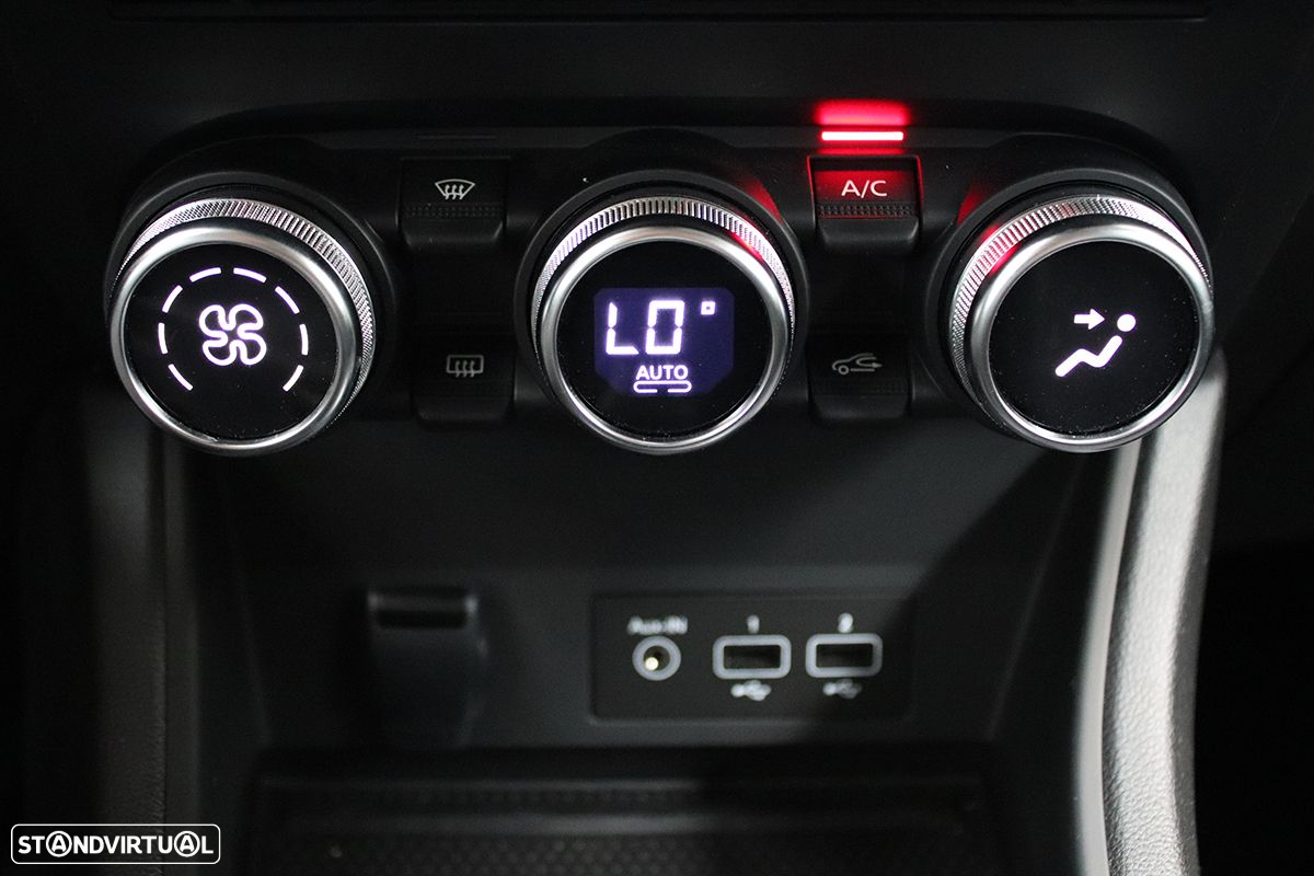 Renault Captur 1.0 TCe Techno Bi-Fuel - 13