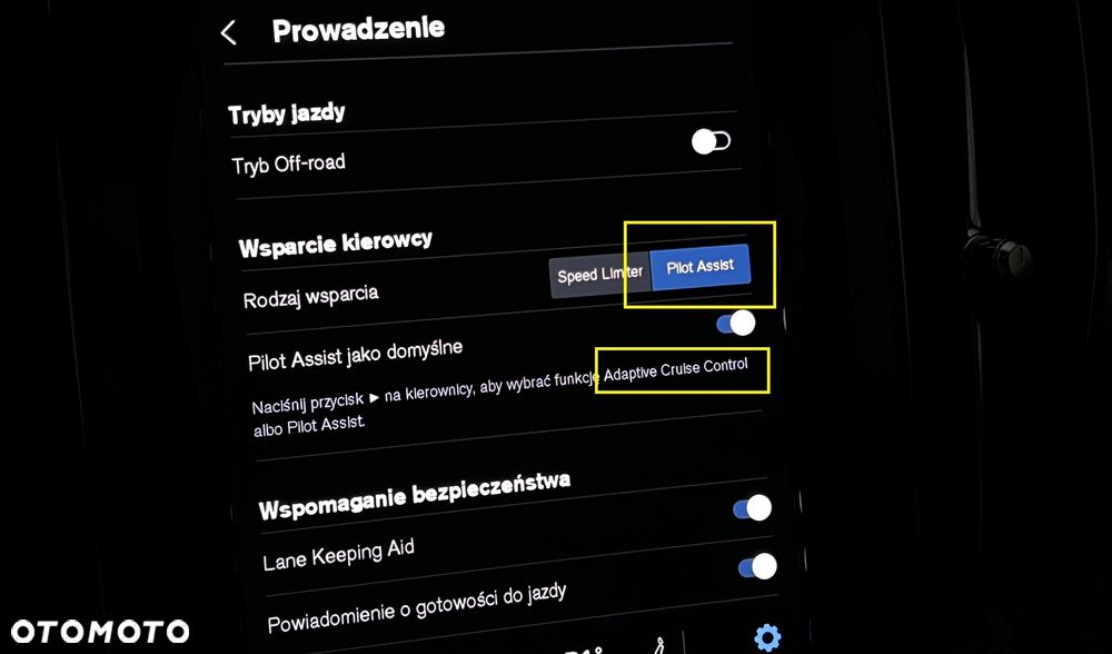 Volvo XC 60 B4 D AWD Plus Dark - 20
