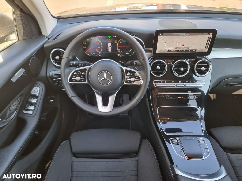 Mercedes-Benz GLC 300 de 4Matic 9G-TRONIC - 5