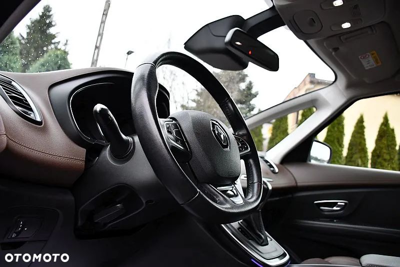 Renault Scenic ENERGY dCi 110 EDC INTENS - 11